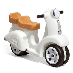 Ride On Step 2 Scooter Blanco